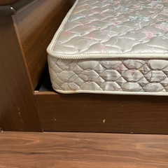 フランスベッド　セミダブルの画像