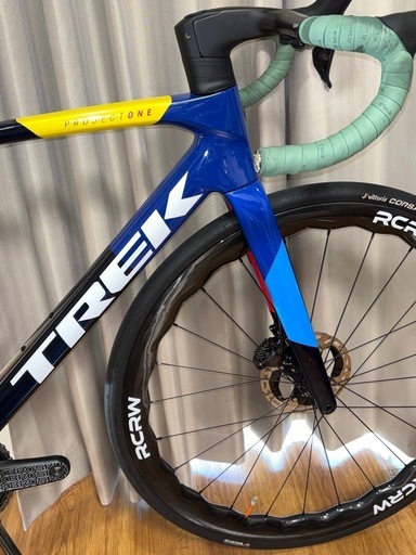 Trek Madone SLR Gen8 6.4Kg Mサイズ　パワメ付手渡し