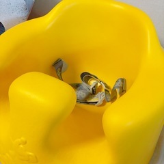 Bumbo バンボベビーソファ ミモザイエロー テーブル付き ベビーチェア 1の画像