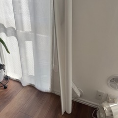 突っ張り式ロールスクリーンの画像