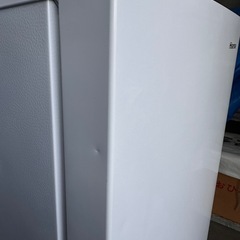 Hisense 2ドア冷蔵庫 HR-D16F 2022年製の画像