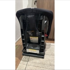 メルセデス・ベンツ純正の幼児用チャイルドシート「デュオプラス（DUO Plus）の画像