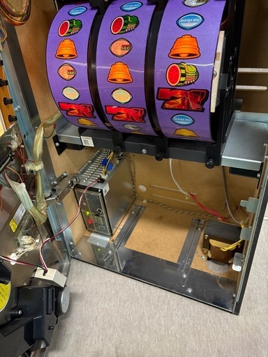パチスロ　北斗の拳　4号機
