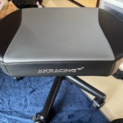  「美品 AKRacing Pro-X V2 オットマン付き ゲーミングチェア
の画像