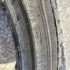 225/40ZR18 中古タイヤの画像