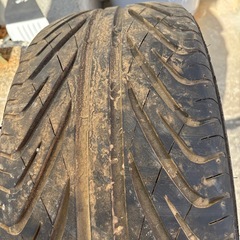 225/40ZR18 中古タイヤの画像