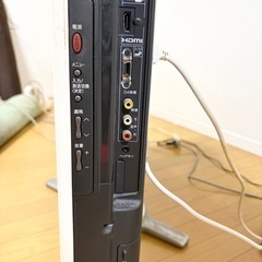 SHARP AQUOS 2008年製　ホワイトの画像