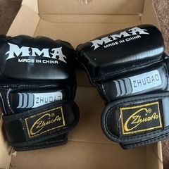 MMAグローブの画像