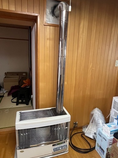 煙突式灯油ストーブ