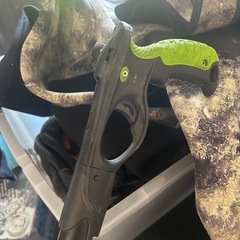 素潜りセット　ウエットスーツ　水中銃　おもりの画像