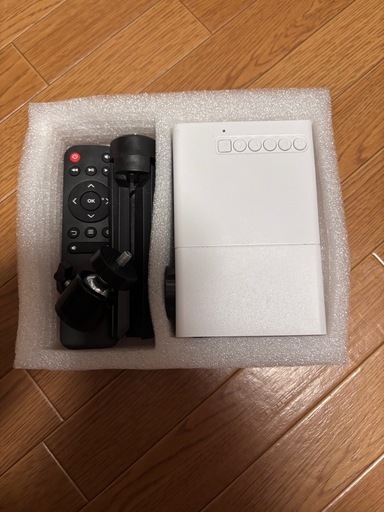 プロジェクター