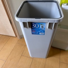 まとめていただく方限定【無料】タンスとゴミ箱✖︎2の画像