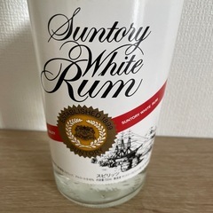 サントリー、ホワイトラム　
の画像