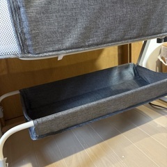 ベビーベッドの画像