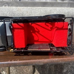 クラシックカー置物の画像