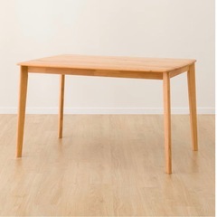 ニトリ、ダイニングテーブル
の画像