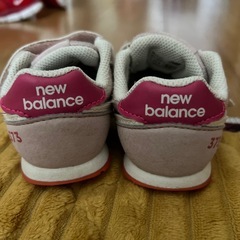 ニューバランス　12.5センチ　ベビースニーカーの画像