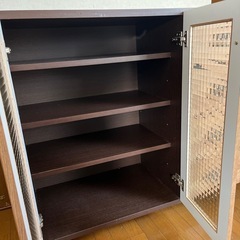 キャビネットの画像