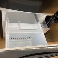 【トレファク高槻店】安心の6ヶ月間保証！取りに来れる方限定！TOSHIBA（東芝）の2ドア冷蔵庫のご紹介です！の画像