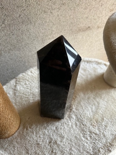 モリオン（黒水晶）六角柱 約30cm天然石 魔除け インテリア