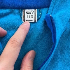 mont-bellフリースジャケットの画像