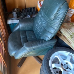 本革リクライニング椅子の画像