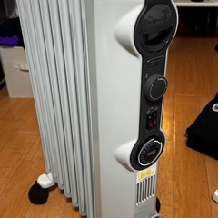 delonghi  オイルヒーター 販売の画像