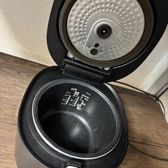 炊飯器の画像