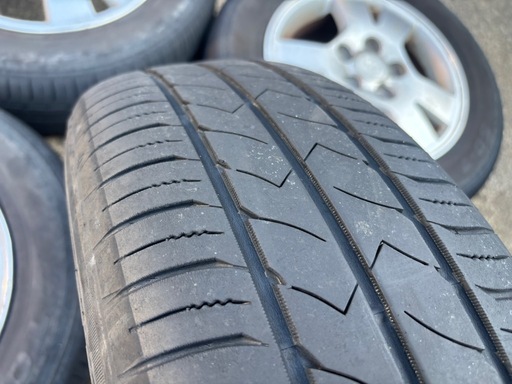 195/65R15 ノア AZR65G 純正ホイール サマータイヤ アルミ付4本 195/65R15 ノア AZR65G 純正ホイール サマータイヤ アルミ付4本