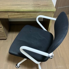 システムデスク　オフィスチェアつきの画像