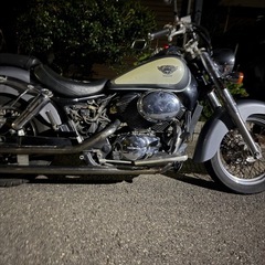 シャドウ400 の画像