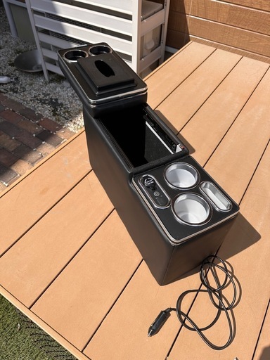 LED付きコンソールボックス