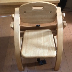 ベビーチェアの画像