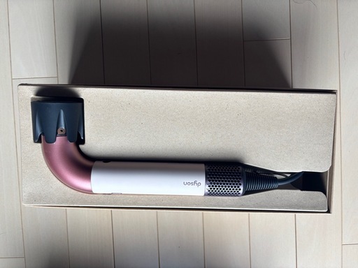 新品未使用　dyson（ダイソン） Dyson Supersonic r ヘアドライヤー（国内正規品） HD17セラミックピンク