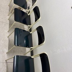 椅子　学校イス　1脚1000円　頑丈でしっかりしてますの画像