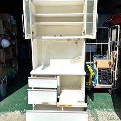 【中古品】キッチン食器棚の画像