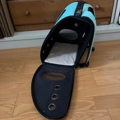 ペットキャリーバッグの画像