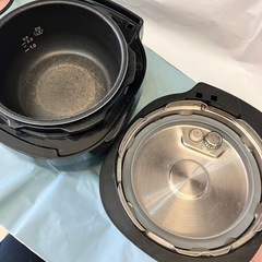 家庭用電気圧力鍋 ／炊飯器／鍋／（山善）YPCB-M220(B)の画像