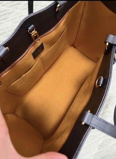 ルイ・ヴィトン（LOUIS VUITTON）オンザゴーGM