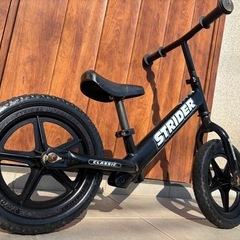 STRIDER ストライダー　ペダルなし　黒の画像