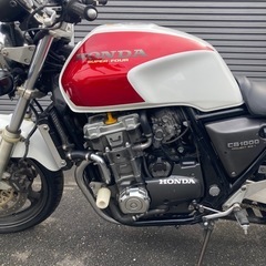 大型バイク、cb1000sfの画像