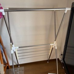 スチールラックの画像