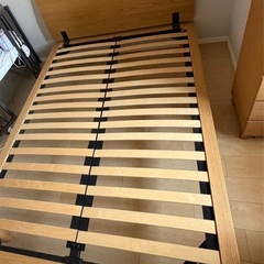 無印ダブルベットフレームの画像