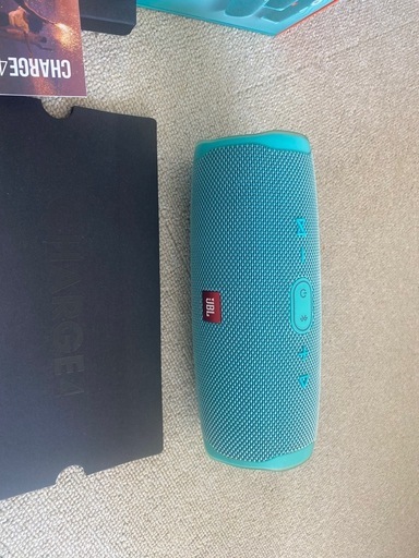 JBL Bluetooth ワイヤレス　スピーカー