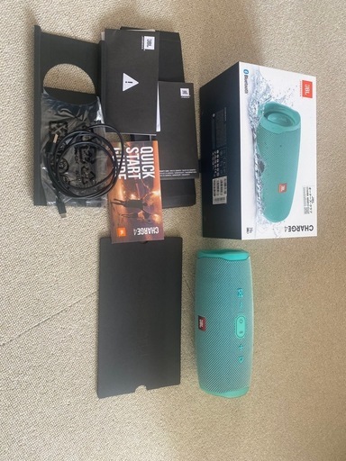 JBL Bluetooth ワイヤレス　スピーカー