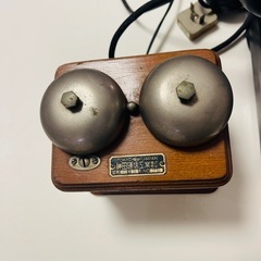 昭和レトロ、アンティークな電話3点の画像