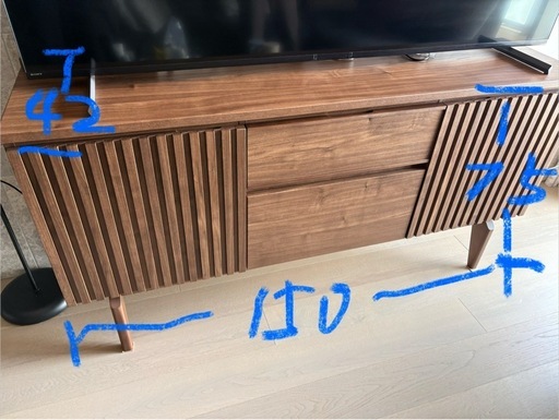テレビ台