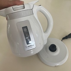 電気ケトル 0.8L の画像