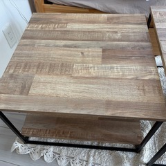 LOWYA サイドテーブルの画像