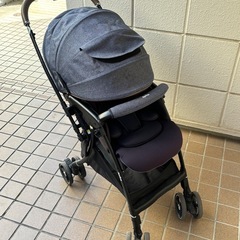 アップリカ ラクーナクッション フリー ネイビーデニムの画像